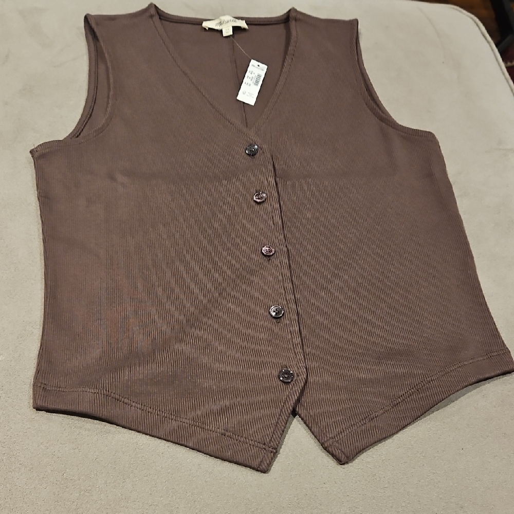 Ribbed V-Neck Vest